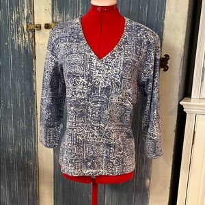 Blue and White Patterned V-Neck Top
